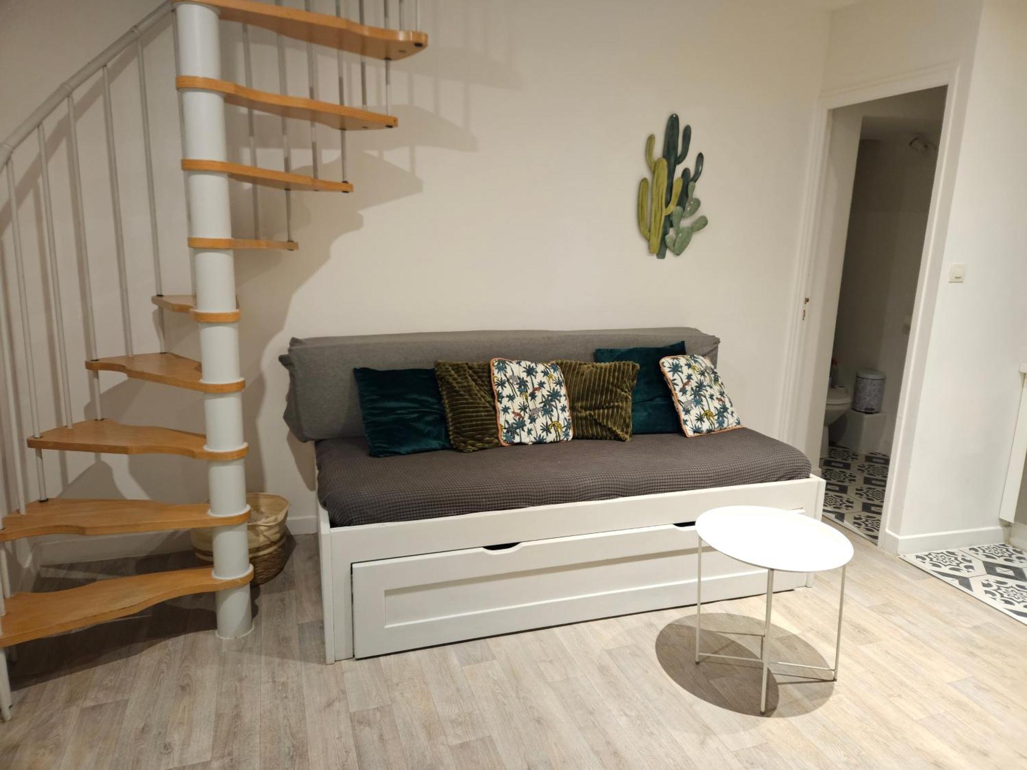 Maison De Village Meublee Avec Terrasse Donzere ภายนอก รูปภาพ